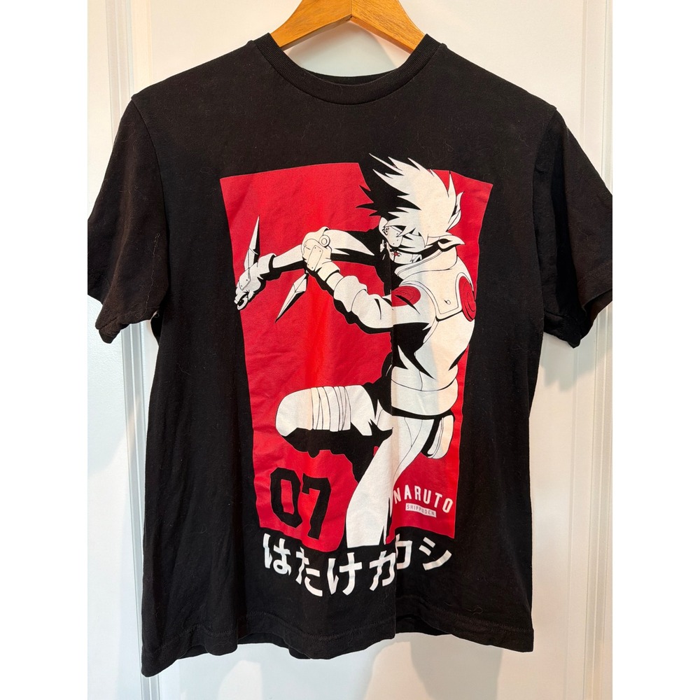 Naruto Shippuden Kakashi Hatake Graphic T-Shirt Black Mens Size Medium Anime Tee